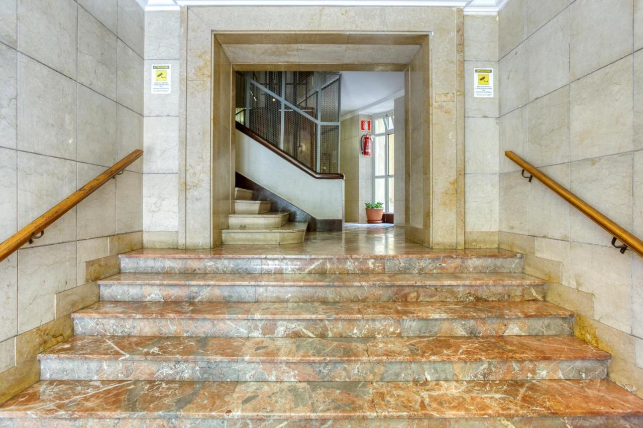 Sapienza Grand Apartment Rom Exteriör bild